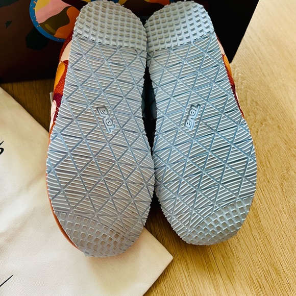 Teva x UNWRP ReEmber Shoe - Picture 12 of 14